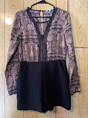 BCB Generation boho sheik Lace-Trim Black Romper new